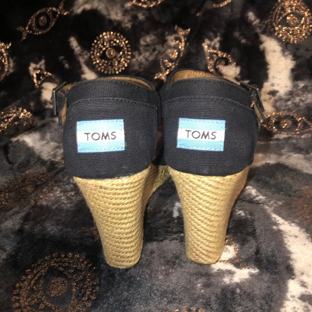 Toms Black Canvas Espadrille Wedge Sandals with Natural Rope Heel